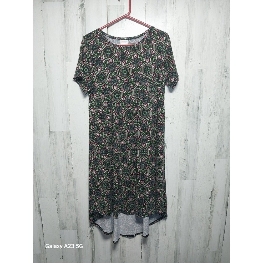 Lularoe Carly Medium Green Red Kaleidoscope Print Dress